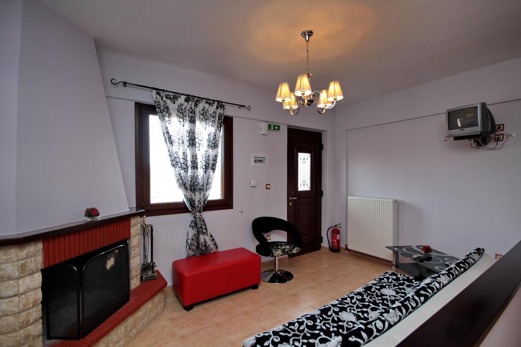 Melivoia Apartment Vytina Exterior photo